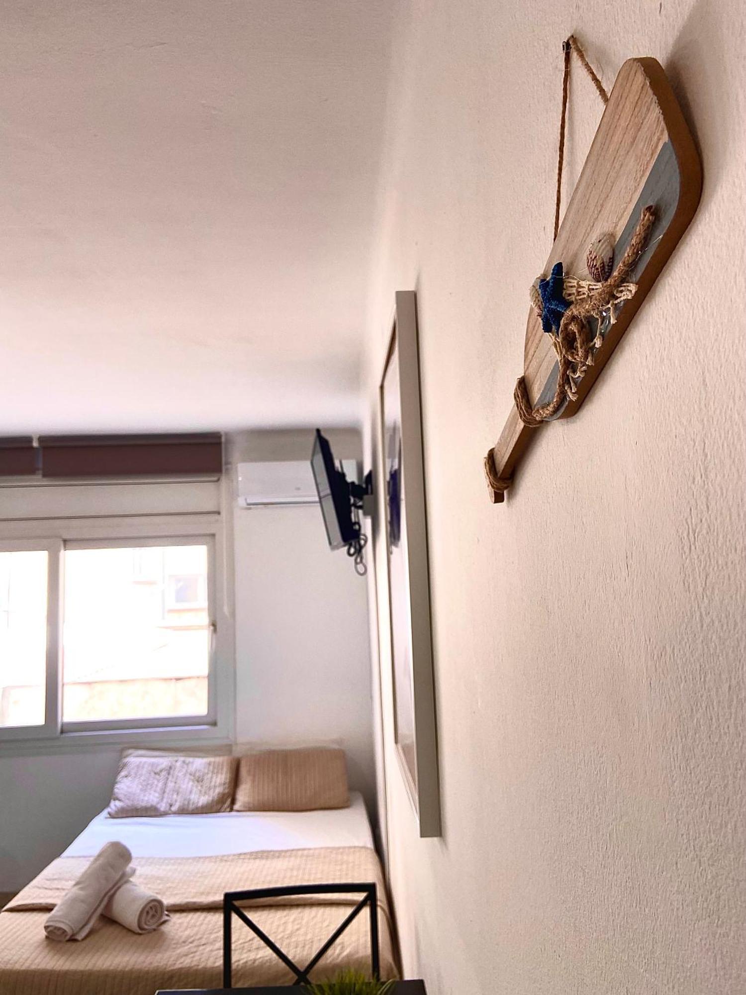 Apartamentosbiamar كامبريلس المظهر الخارجي الصورة