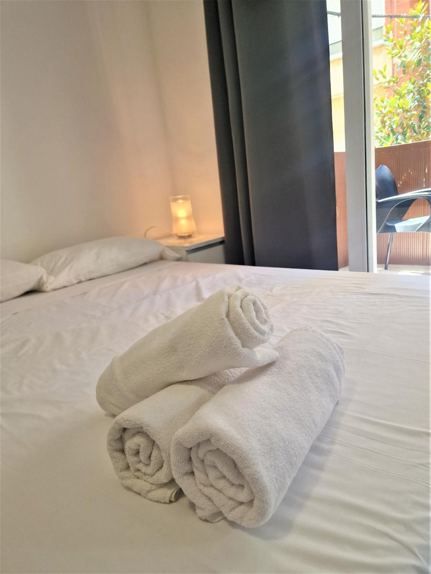 Apartamentosbiamar كامبريلس المظهر الخارجي الصورة