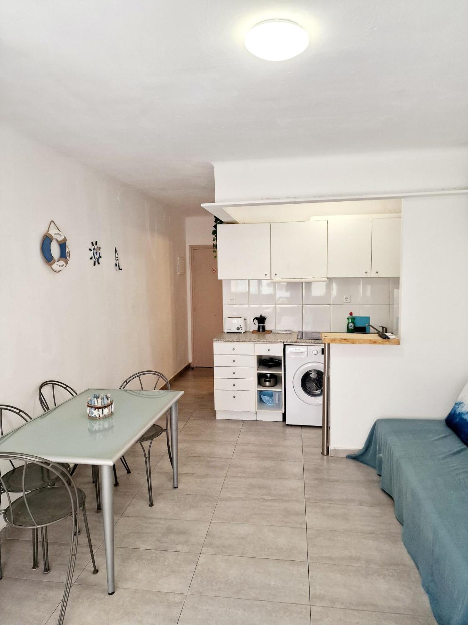 Apartamentosbiamar كامبريلس المظهر الخارجي الصورة
