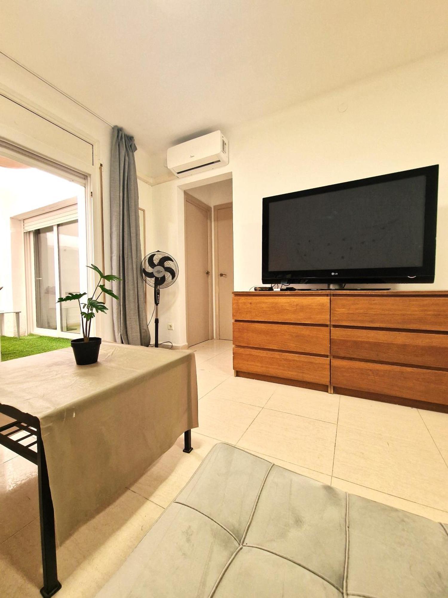 Apartamentosbiamar كامبريلس المظهر الخارجي الصورة