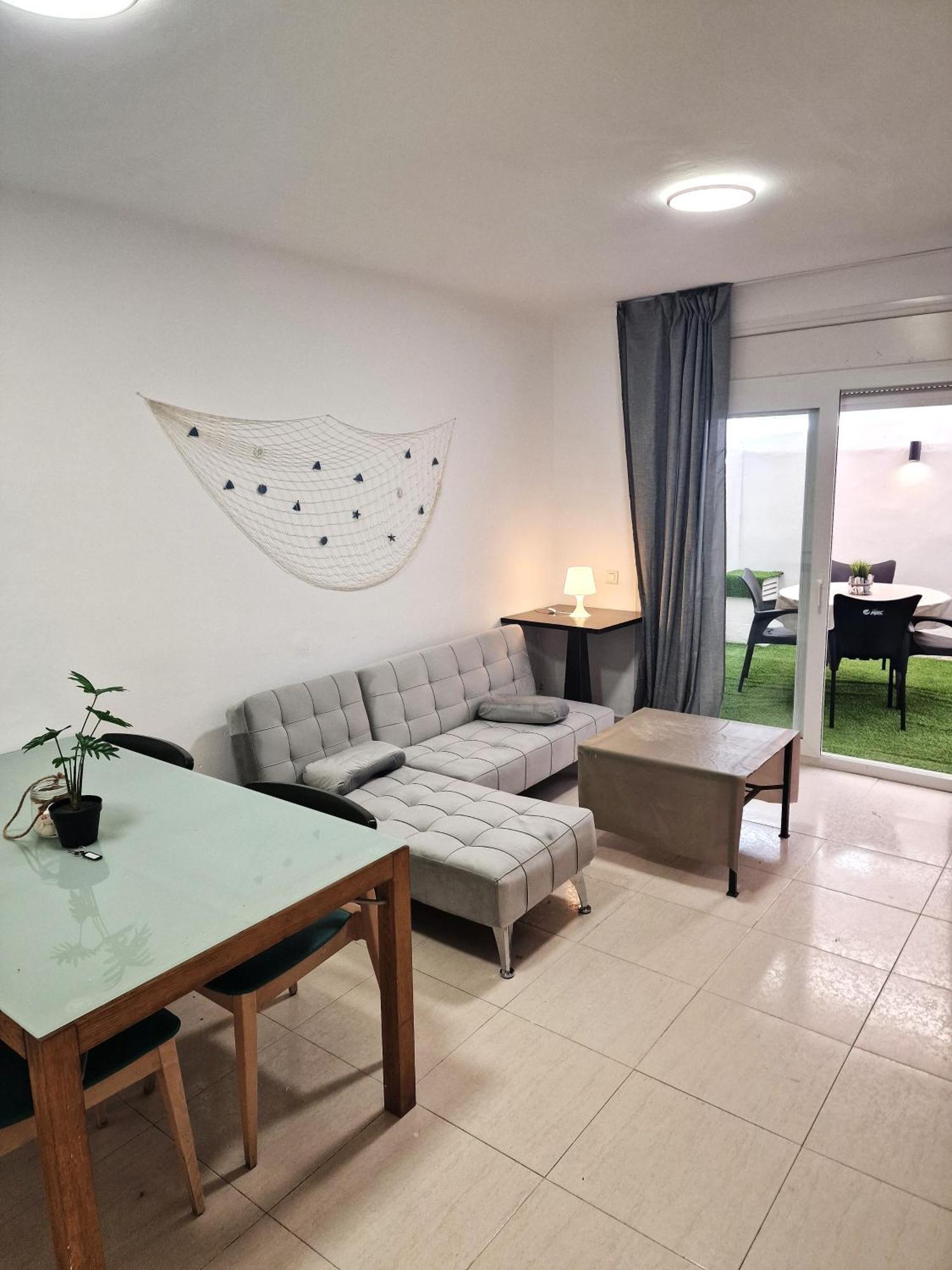 Apartamentosbiamar كامبريلس المظهر الخارجي الصورة