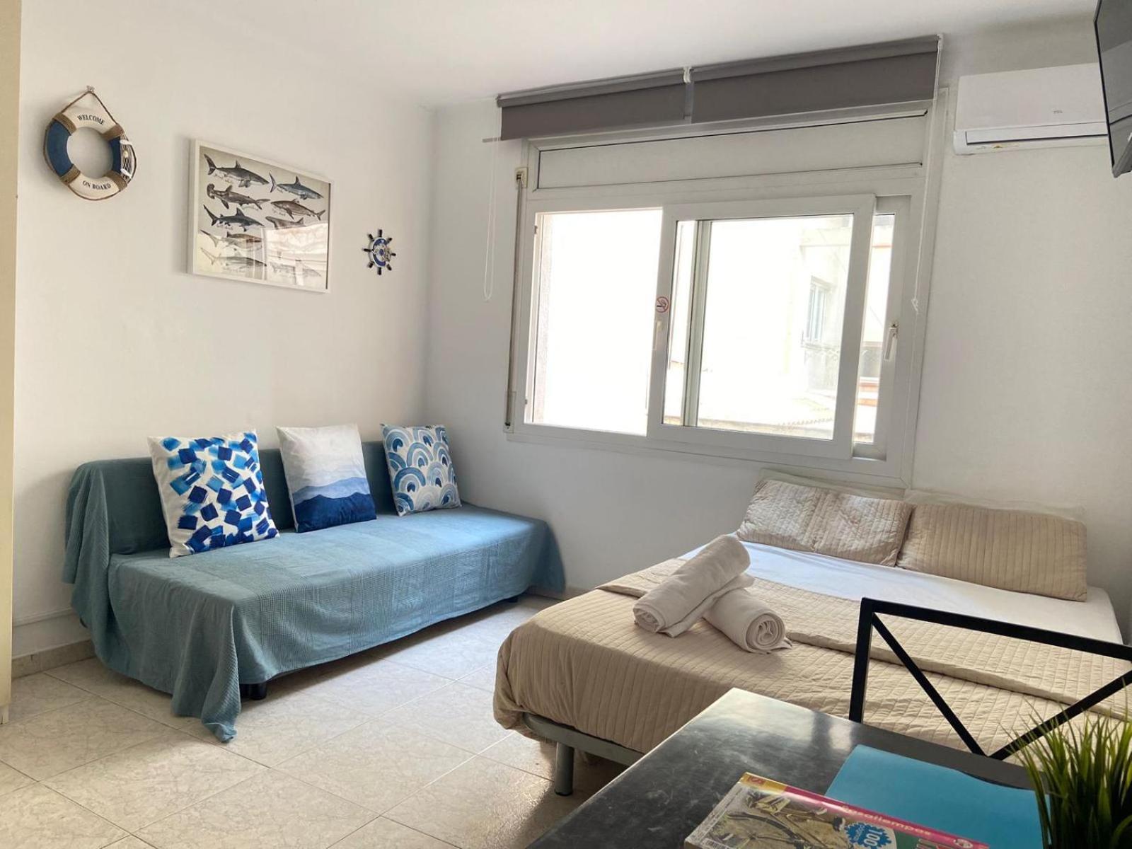 Apartamentosbiamar كامبريلس المظهر الخارجي الصورة